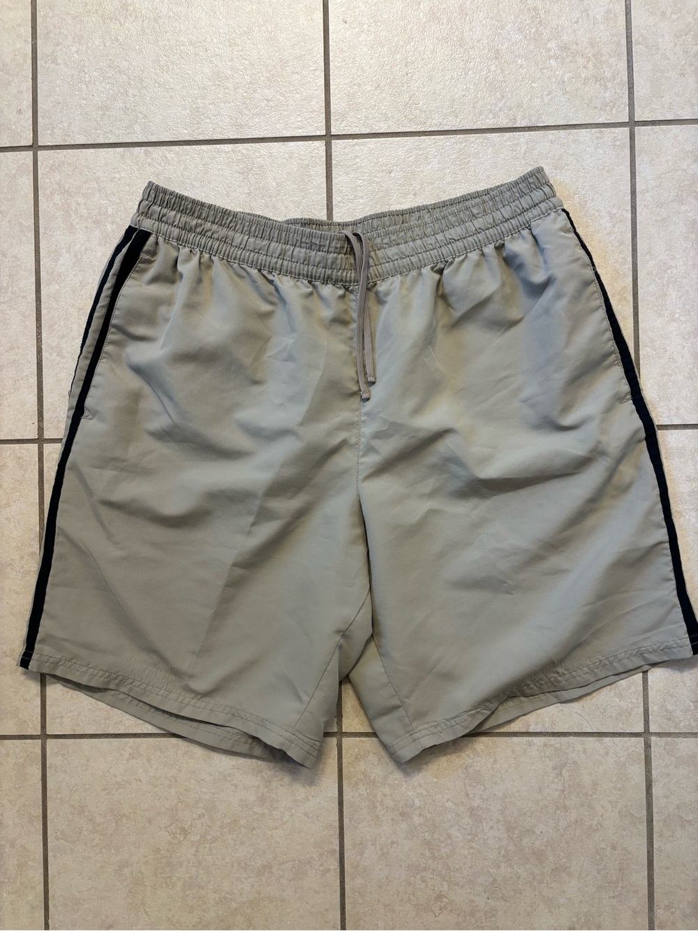 BCG Beige Elastic Waist Drawstring Activewear Athletic Shorts Mens XL